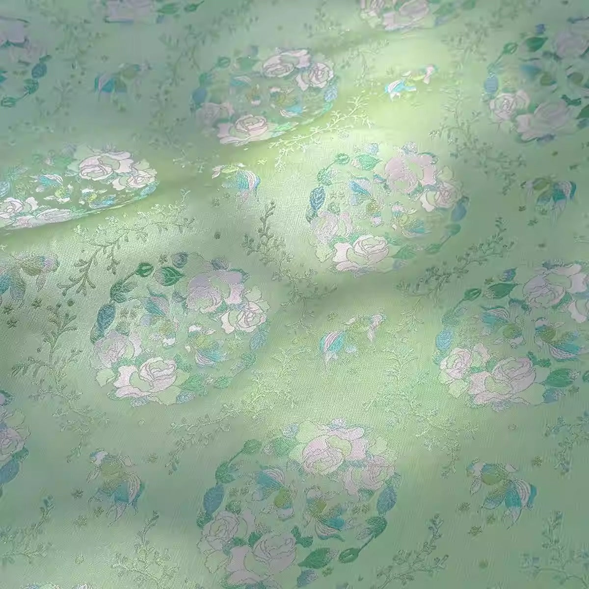 XYLDXSJ 金鱼海藻纹锦- Gilt-Thread Song Brocade 织金宋锦, 38 momme 140cm wide by the yard
