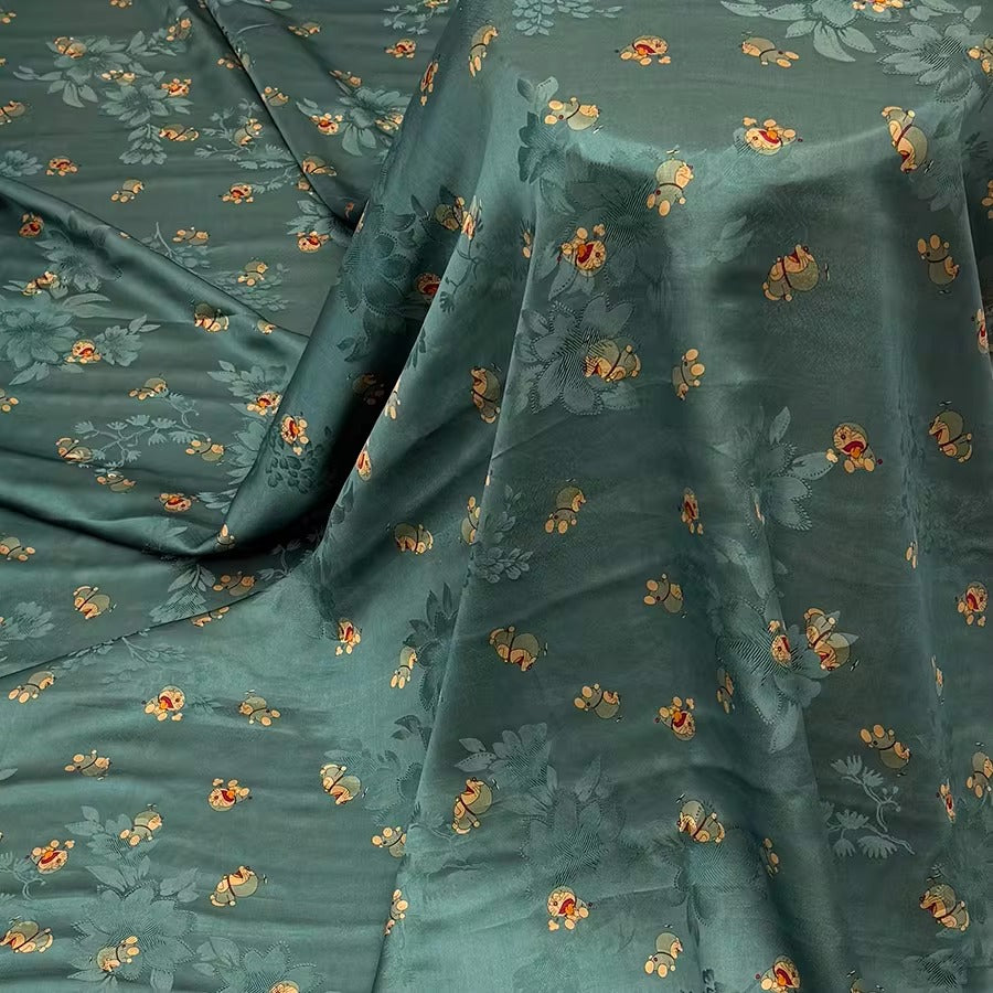 XYHYS 叮当猫- Jacquard HUALUO Hongyunsha silk fabric, 26 momme openwork texture, 110cm by the Yard