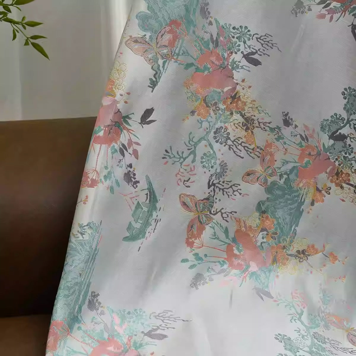 XYLDXSJ 风景蝴蝶 - Gilt-Thread Song Brocade 织金宋锦, 38 momme 140cm wide by the yard