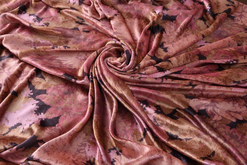 FUGMUD - 40 Momme Beautiful Soft Pinky Floral Silk Velvet Fabric 140cm wide by the yard