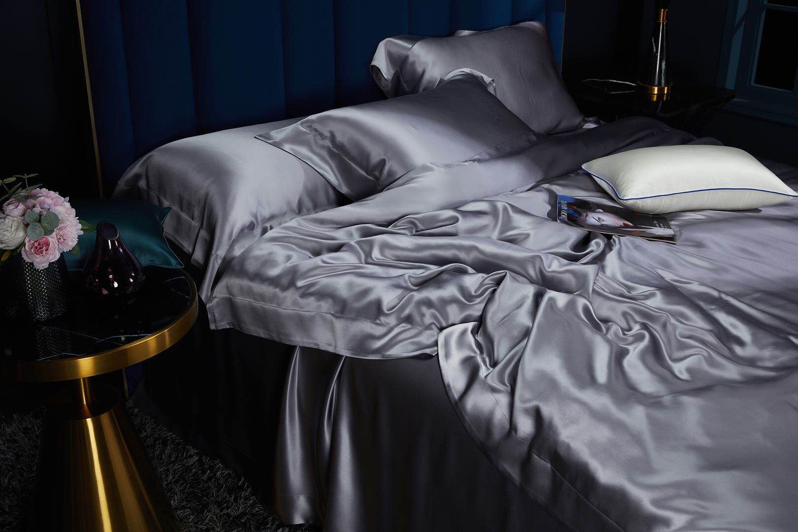 BLUISH GRAY - 30 Momme Mulberry Silk Pillowcase