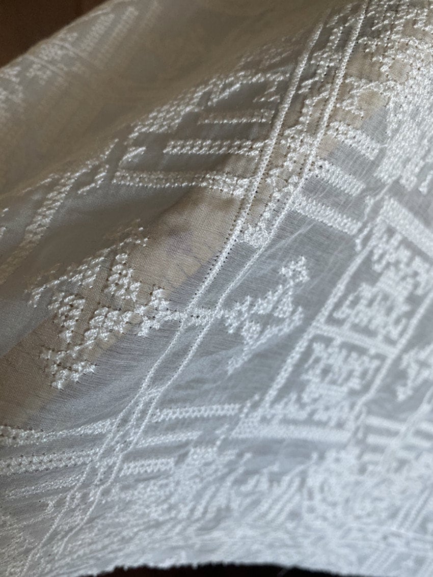 SHIZIXIU - Vintage Cross-Stitched Embroidered Silk Cotton Fabric - 135cm wide by the Yard