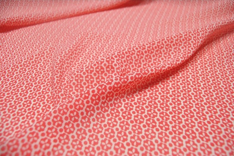 TINY - 13 Momme Red flower on White Silk Stretch Georgette Fabric 112cm by the yard