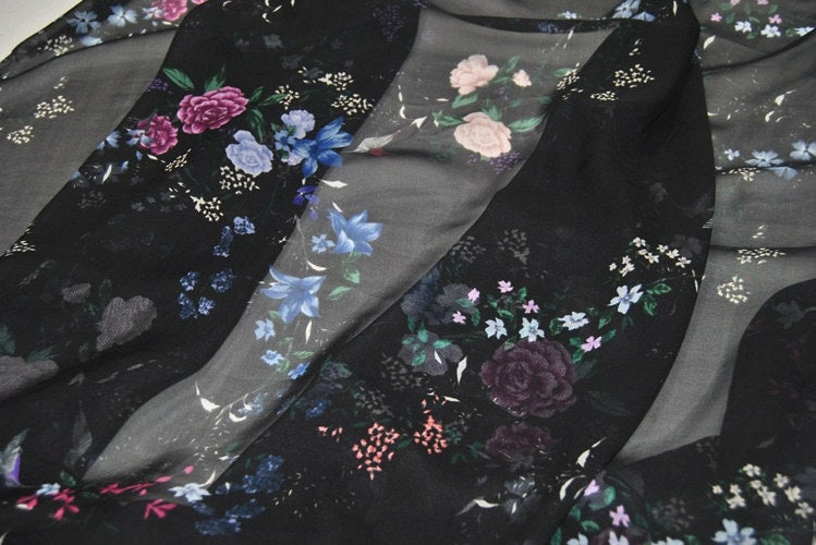 DOUKOU - 8 Momme Birds and Floral print Black Silk Georgette Fabric 140cm by the Yard