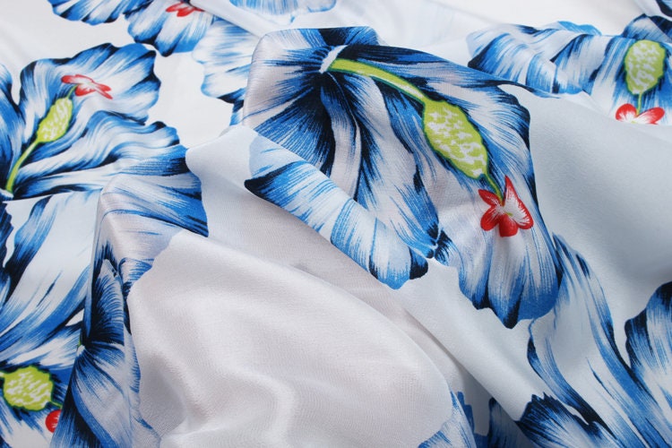 LANGMAN - 12 momme Floral Print Silk Crepe de Chine Fabric - 114cm wide by the Yard