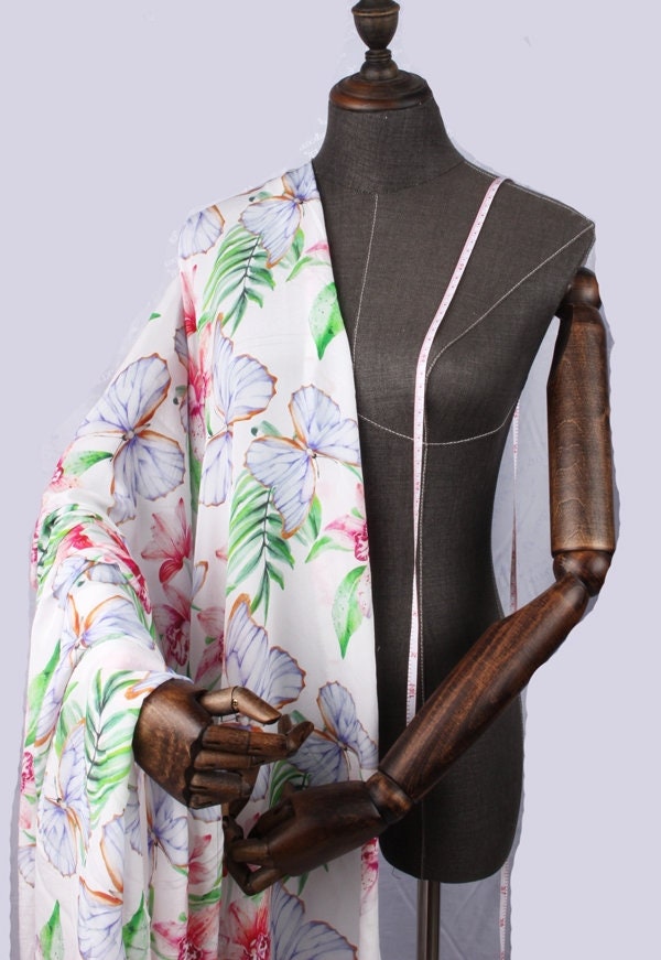 HUDIE - 12 momme Floral Print Silk Crepe de Chine Fabric - 138cm wide by the Yard