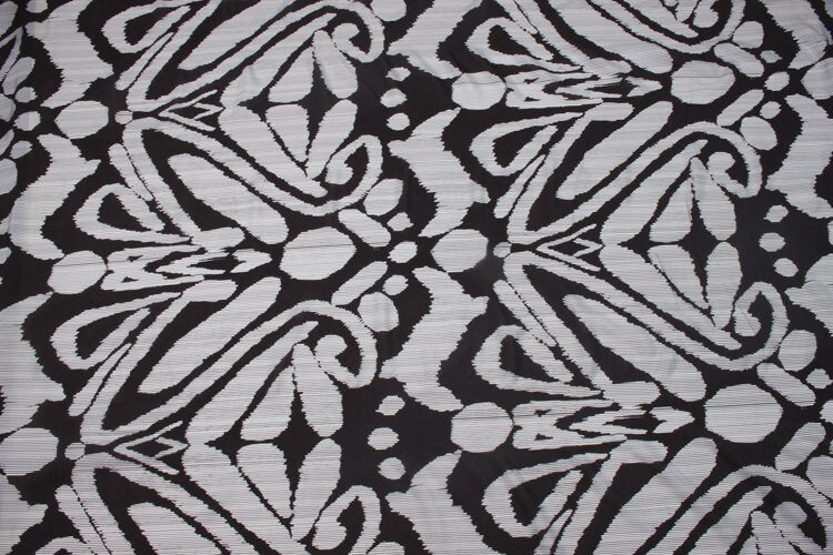 BUGUIZE - 16 momme Black White Stripes Print Silk Crepe de Chine Fabric - 140cm wide by the Yard