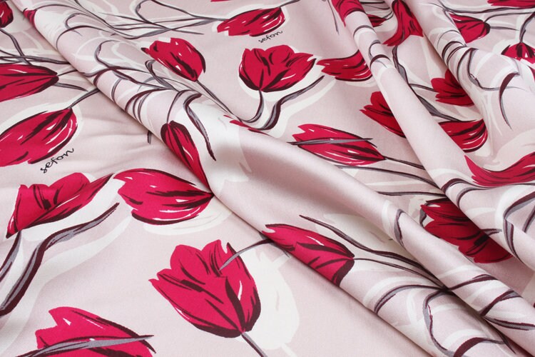 Red Tulip Print Mulberry Silk Wool Cotton Fabric - 135cm wide by the Yard