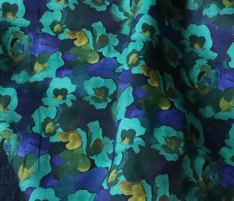 LANYUN - Floral Print Ramie Fabric-By the Yard