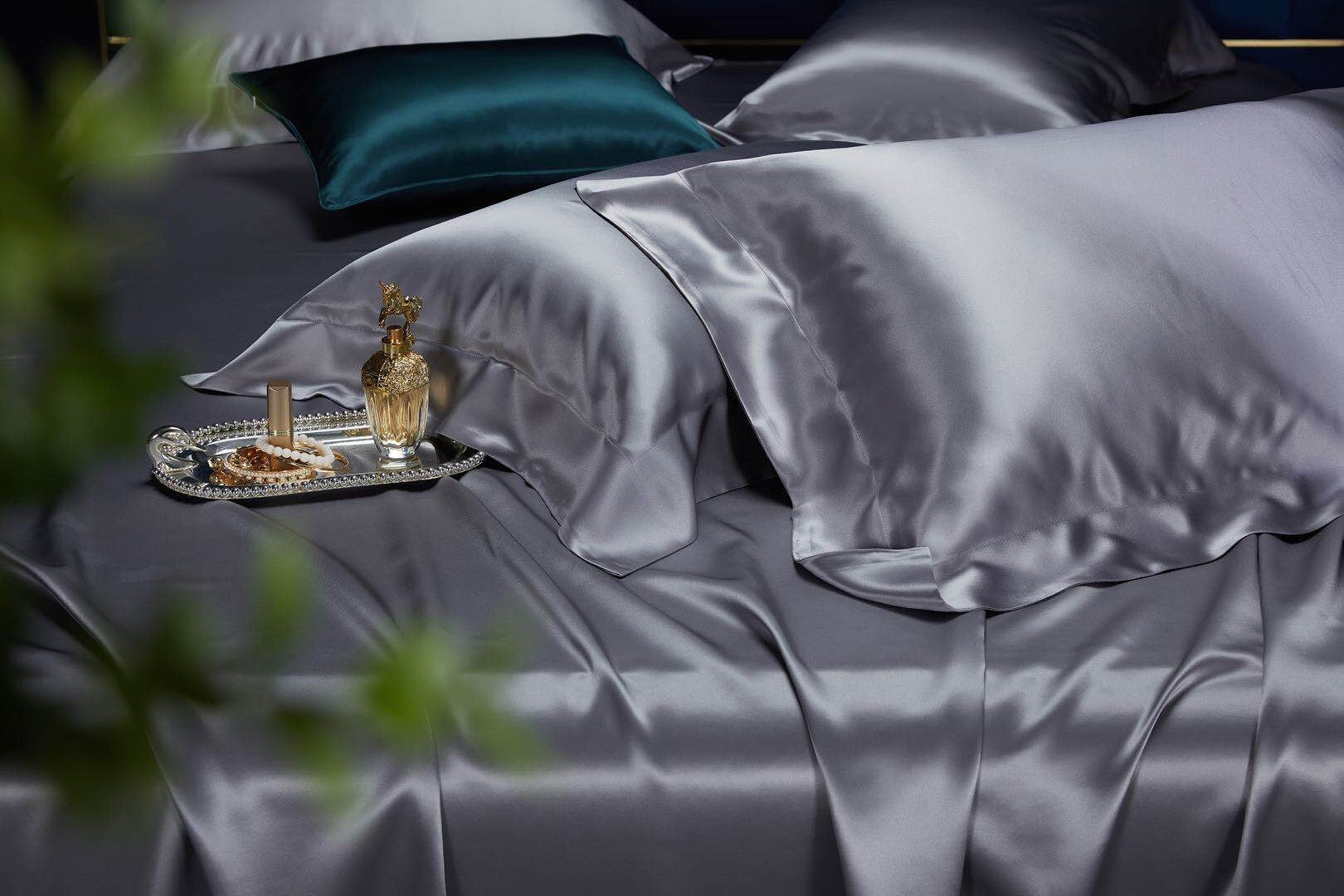 BLUISH GRAY - Silk Duvet Cover made in 30 Momme 100% Mulberry Silk