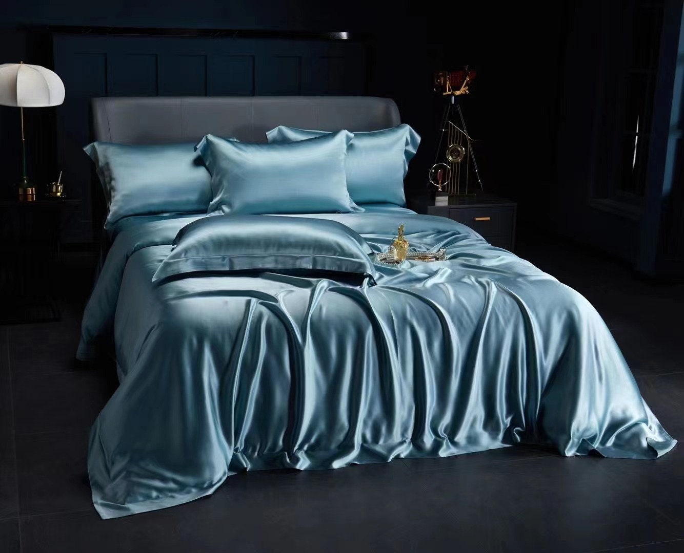 MINT BLUE - 25 Momme 100% Mulberry Silk Duvet Cover