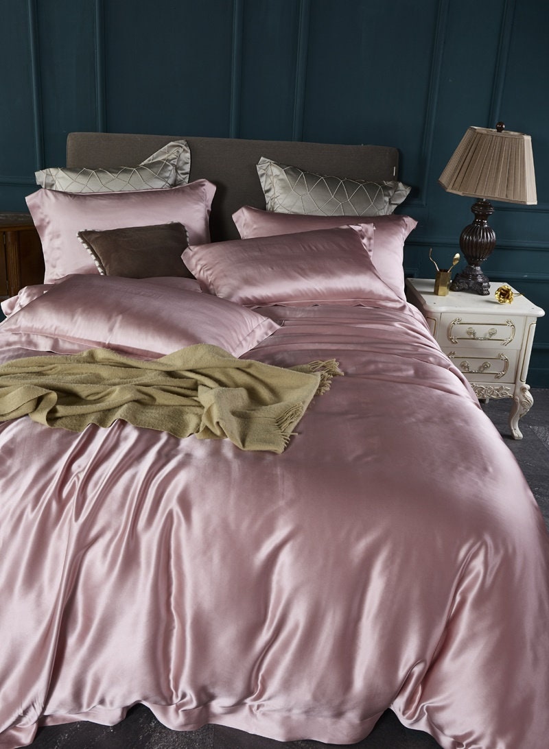 ANNA PINK - 25 Momme 100% Mulberry Silk Duvet Cover