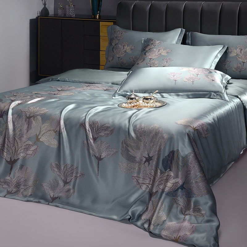DREAM CATCHER  - 16 Momme 100% Silk Bedding 4pcs Suite