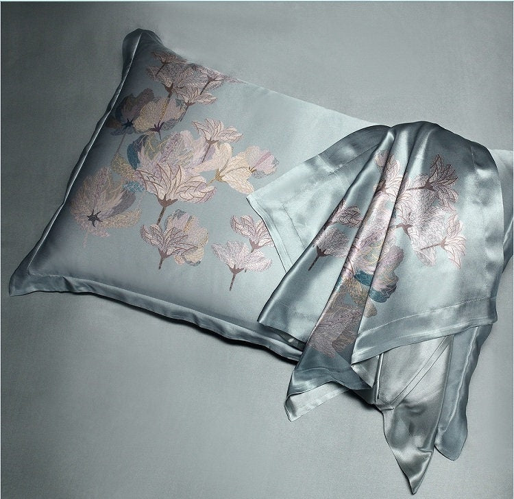 DREAM CATCHER  - 16 Momme 100% Silk Bedding 4pcs Suite