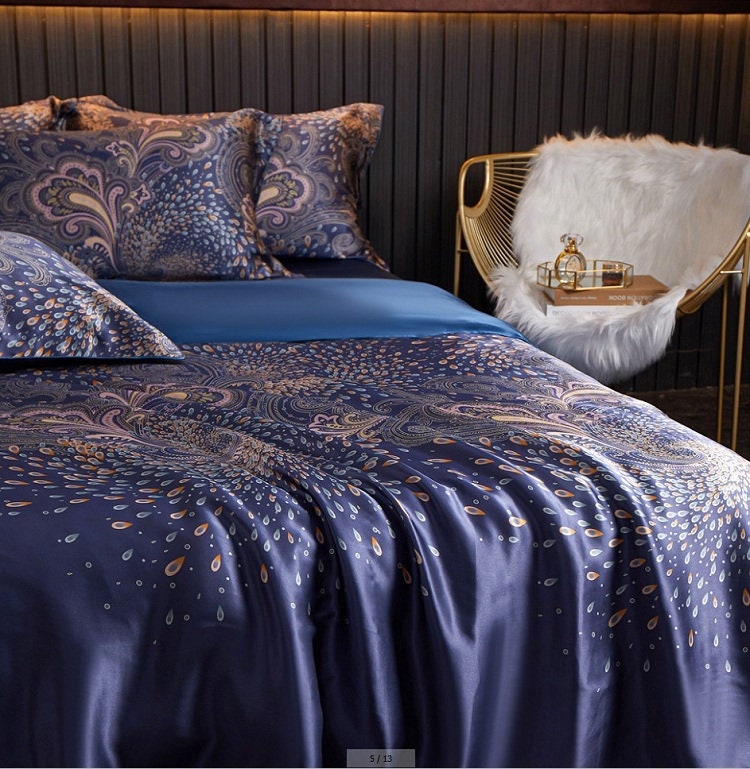 MERRY GO ROUND  - 16 Momme 100% Silk Bedding 4pcs Suite